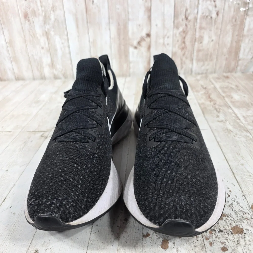 Nike React Infinity Run Flyknit Womens 10.5 Black White Running Shoes CD4372-002
